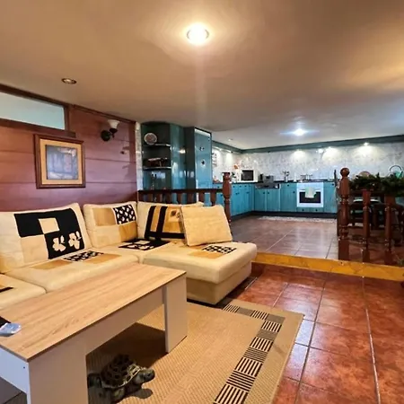 Casa Mon-roy * Ourense