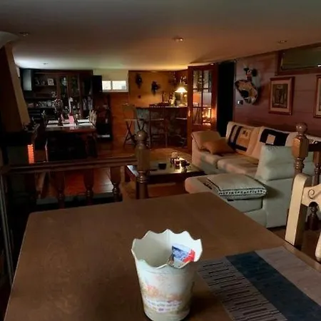 Homestay Casa Mon-roy *